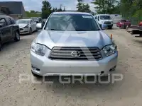 2010 Toyota Highlander photo