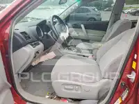 2010 Toyota Highlander фото
