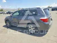 2010 Toyota Highlander фото