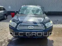 2010 Toyota Highlander photo