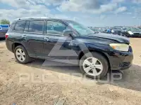 2010 Toyota Highlander photo
