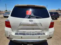 2010 Toyota Highlander photo