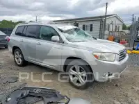 2010 Toyota Highlander photo