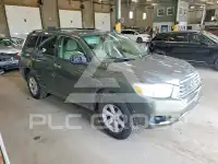 2010 Toyota Highlander photo