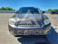 2010 Toyota Highlander фото