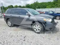 2010 Toyota Highlander photo