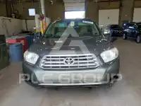 2010 Toyota Highlander photo