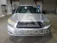 2010 Toyota Highlander photo