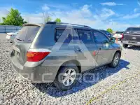 2010 Toyota Highlander фото
