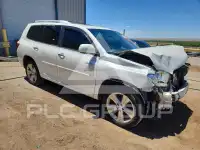 2010 Toyota Highlander photo