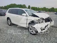 2010 Toyota Highlander photo