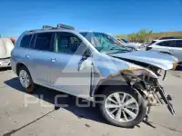 2010 Toyota Highlander фото