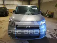 2010 Toyota SCION фото