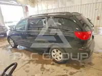 2010 Toyota SIENNA фото