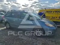 2010 Toyota SIENNA фото