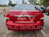 2010 Toyota YARIS фото