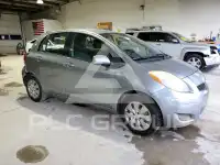 2010 Toyota YARIS фото