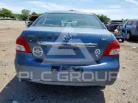 2010 Toyota YARIS фото