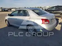 2010 Toyota YARIS фото