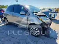 2010 Toyota YARIS фото