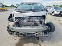 2010 Toyota YARIS фото