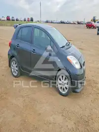2010 Toyota YARIS фото