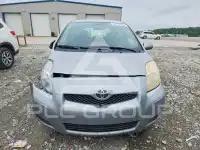 2010 Toyota YARIS фото
