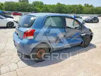 2010 Toyota YARIS фото