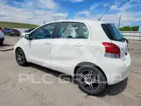 2010 Toyota YARIS фото