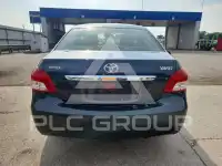 2010 Toyota YARIS фото