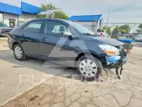 2010 Toyota YARIS фото