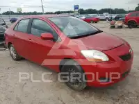 2010 Toyota YARIS фото