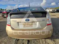 2010 Toyota PRIUS фото