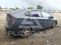 2010 Toyota PRIUS фото