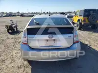 2010 Toyota PRIUS фото