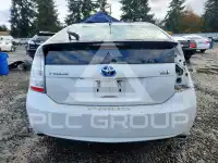 2010 Toyota PRIUS фото