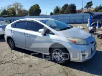 2010 Toyota PRIUS фото