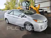 2010 Toyota PRIUS фото