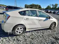 2010 Toyota PRIUS фото