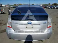 2010 Toyota PRIUS фото