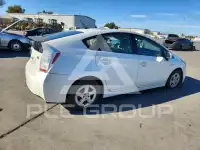 2010 Toyota PRIUS фото