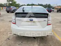 2010 Toyota PRIUS фото
