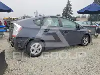 2010 Toyota PRIUS фото