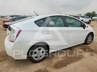 2010 Toyota PRIUS фото