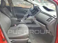 2010 Toyota PRIUS фото
