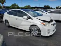 2010 Toyota PRIUS фото