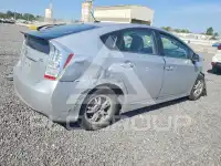 2010 Toyota PRIUS фото