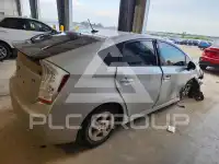 2010 Toyota PRIUS фото