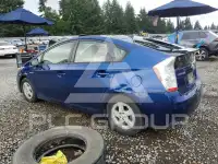 2010 Toyota PRIUS фото