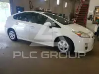 2010 Toyota PRIUS фото